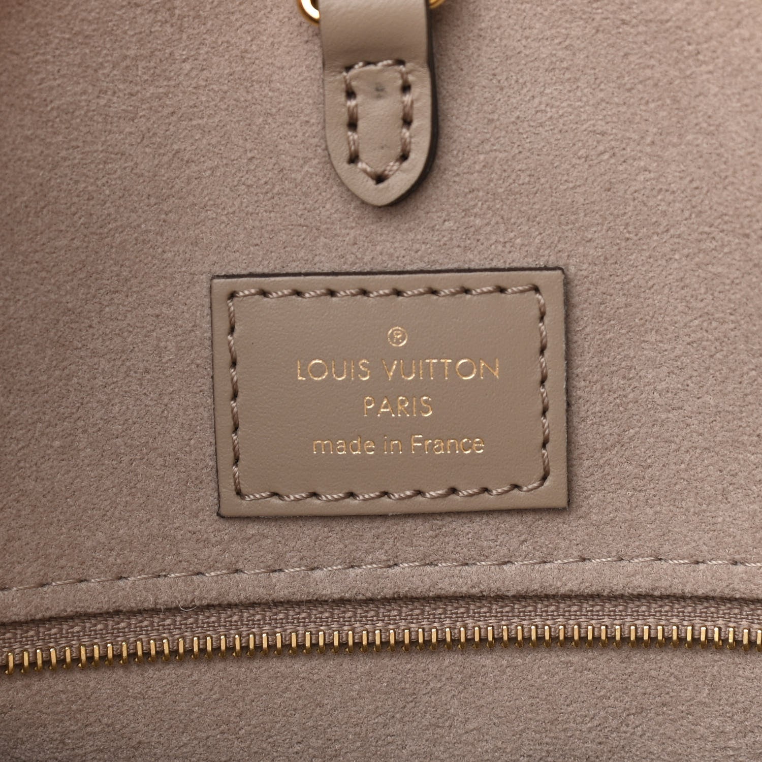 Louis Vuitton Empreinte Monogram Giant Onthego MM Tourterelle Creme 6 of 10
