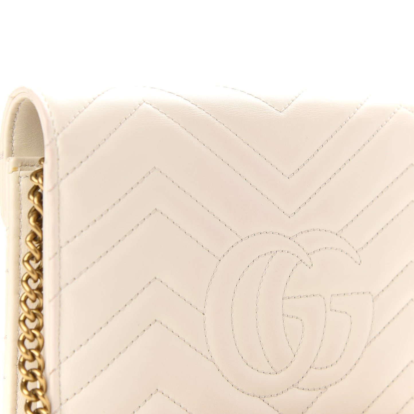 Calfskin Matelasse GG Marmont Chain Wallet Mystic White