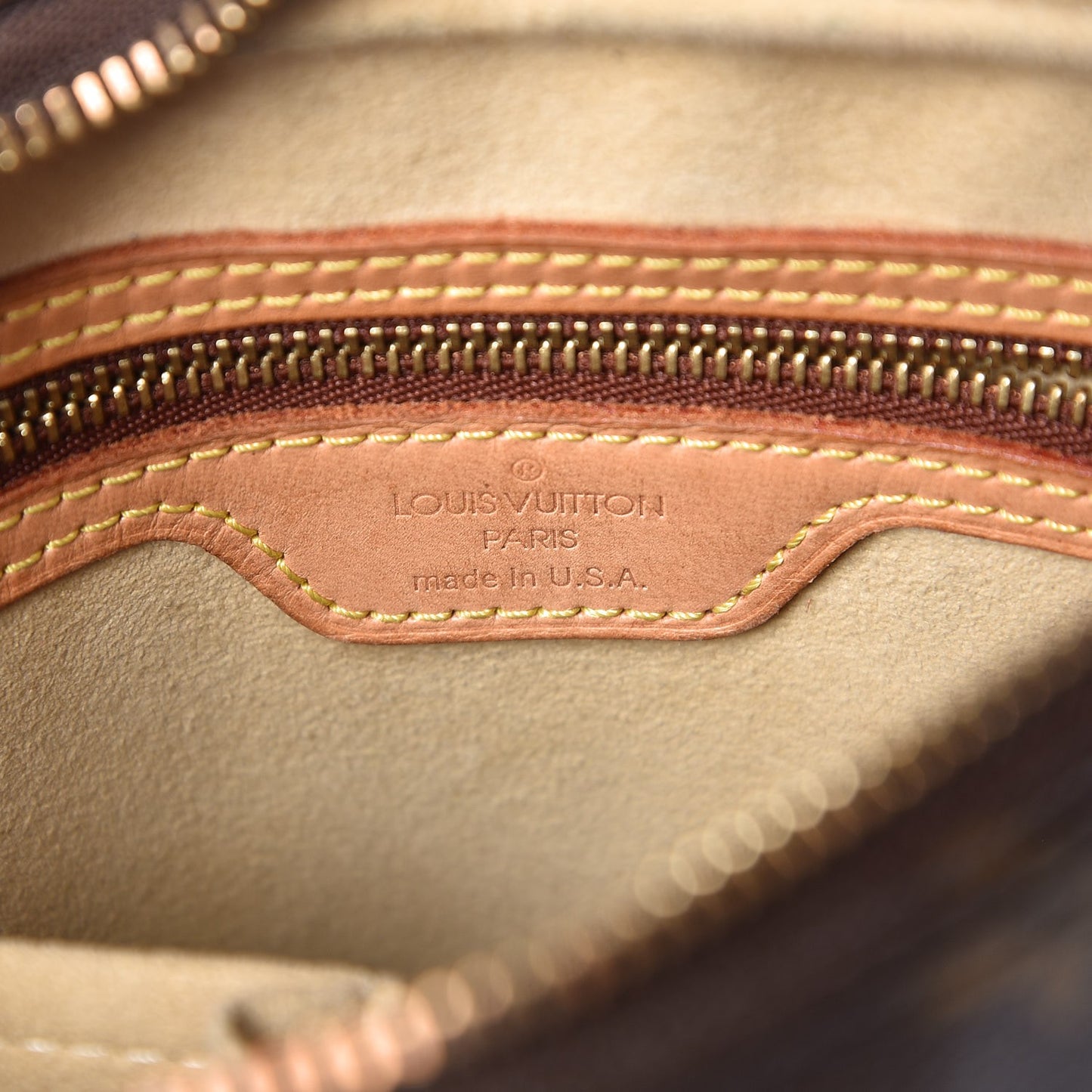 Monogram Looping MM