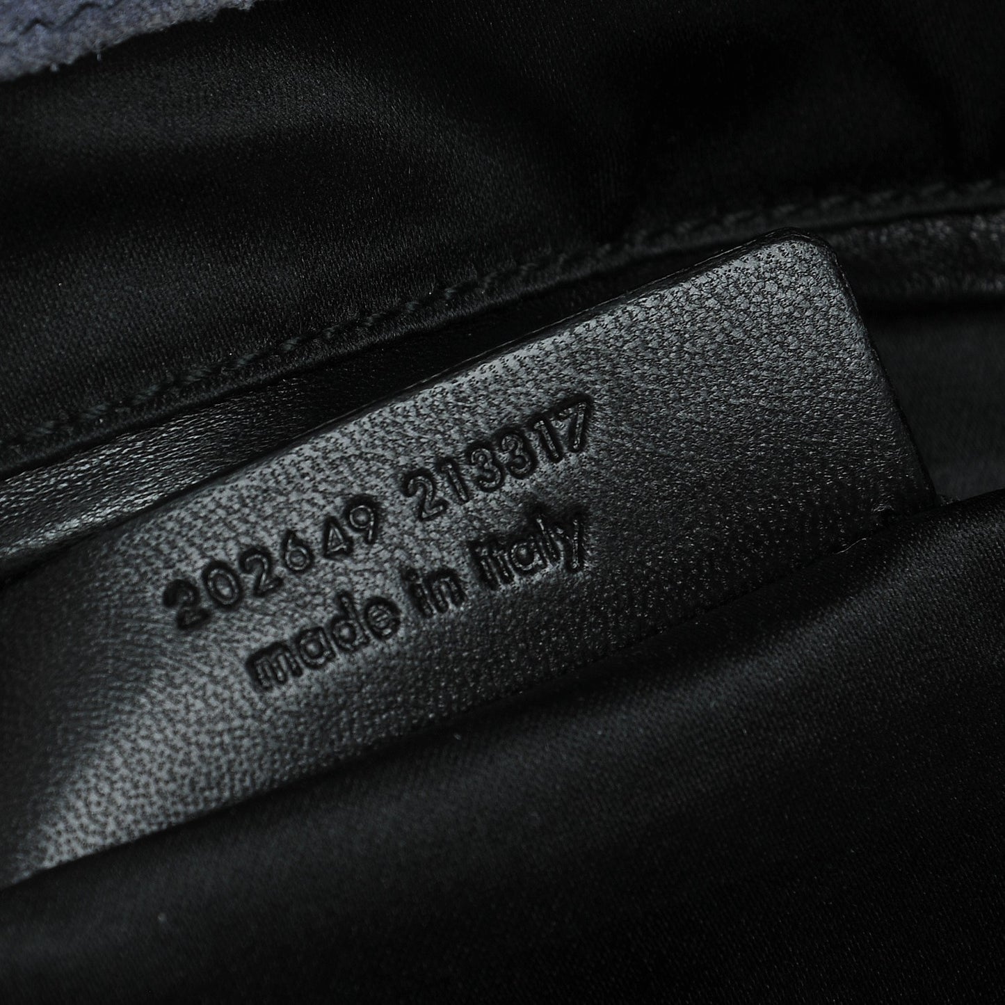 Calfskin Small Downtown Grey