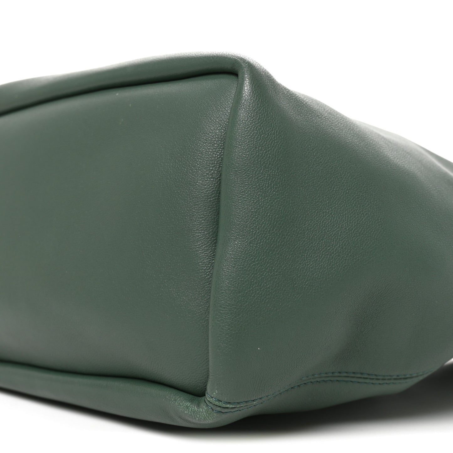 Mellow Nappa Lambskin Small Squeeze Bag Green