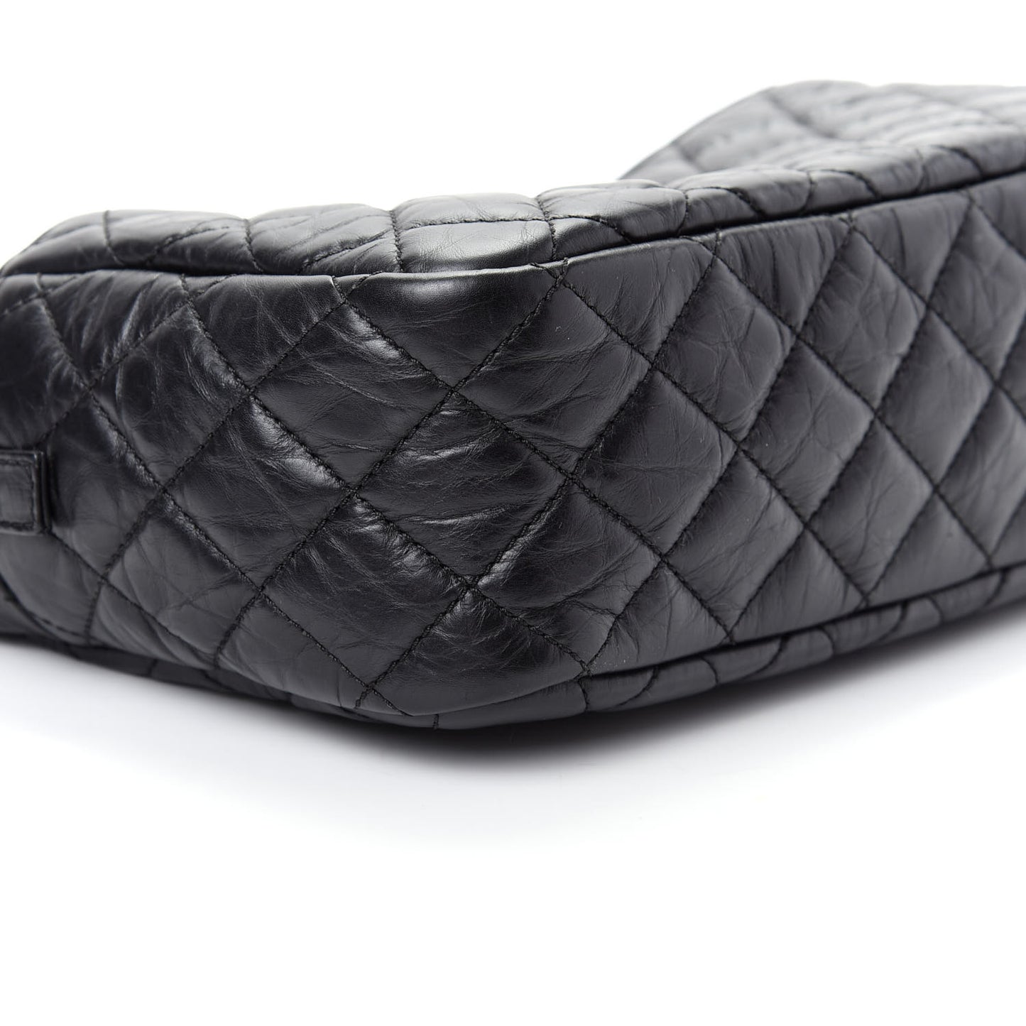 Aged Calfskin Quilted Medium Reissue Camera Case Black