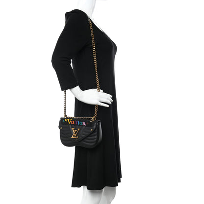Louis Vuitton Calfskin New Wave Chain MM Black 2 of 11