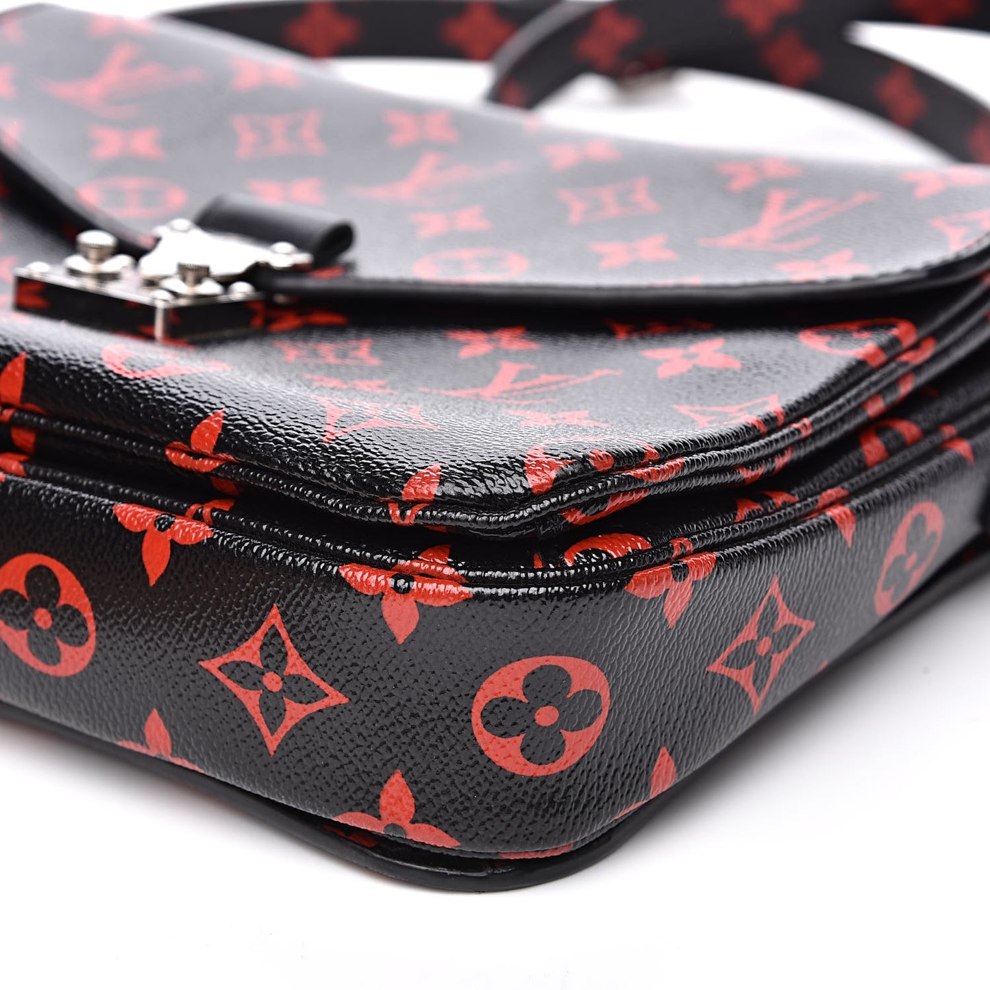 Monogram Infrarouge Pochette Metis