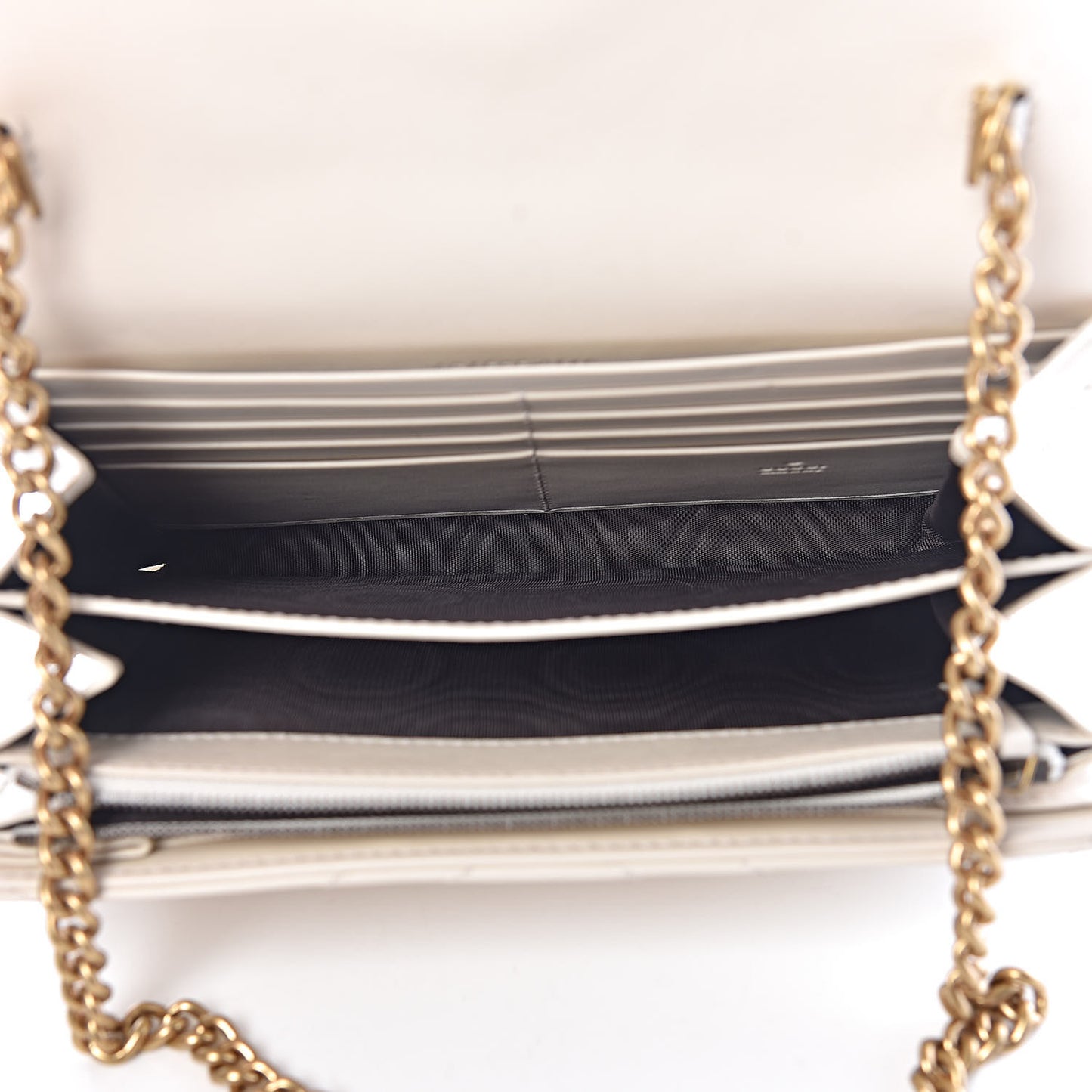 Calfskin Matelasse GG Marmont Chain Wallet Mystic White