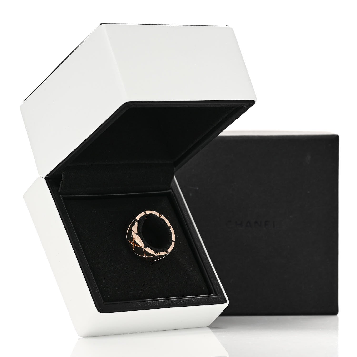 Chanel 18K Beige Gold Small Coco Crush Ring 50 5.25 8 of 8