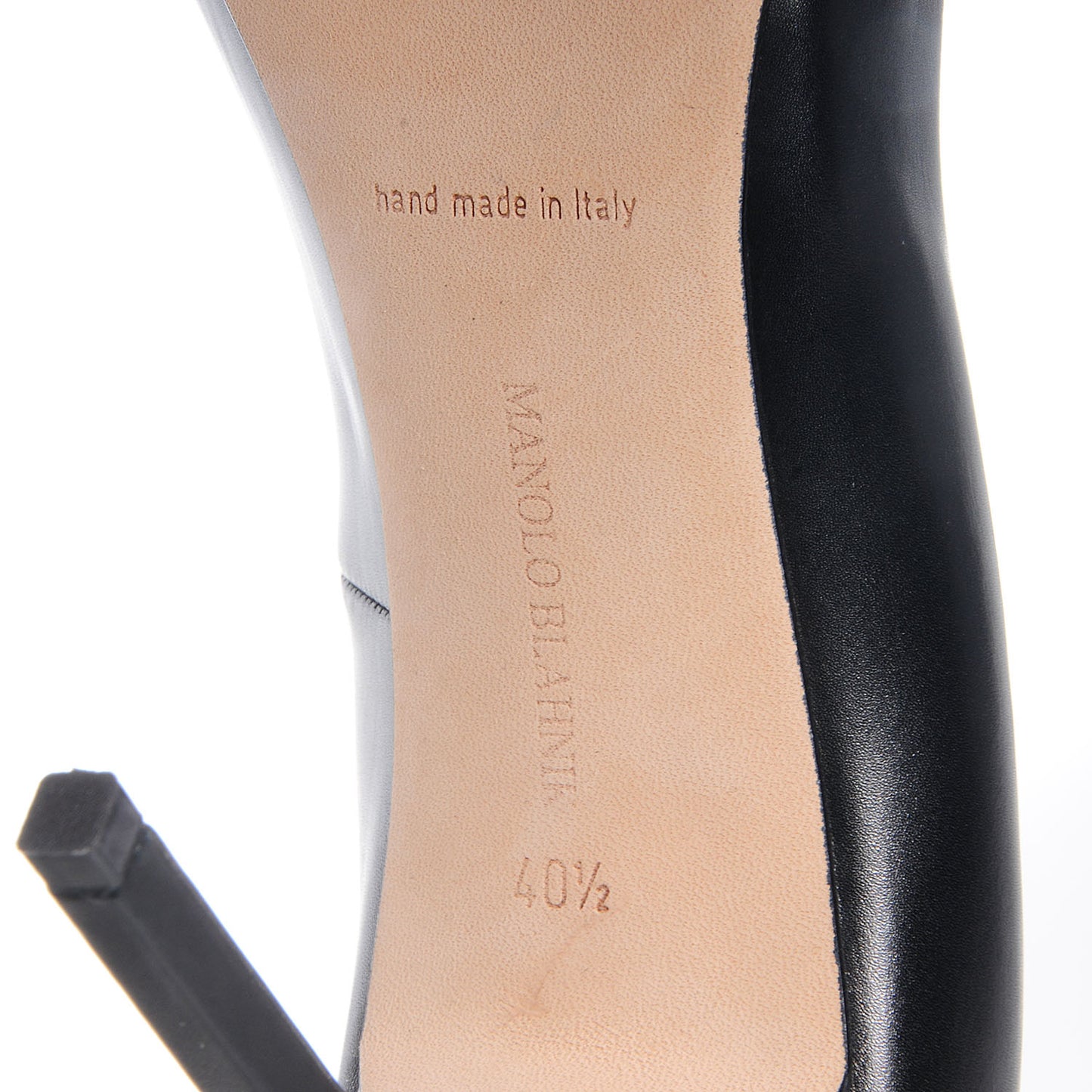 MANOLOBLAHNIKVitelloBeltaStuddedAnkleWrapPump40.5NeroBlack