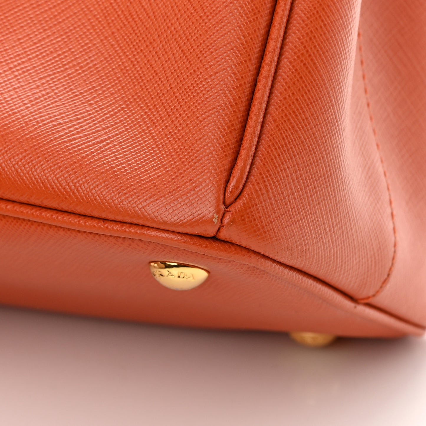 Saffiano Lux Medium Tote Papaya
