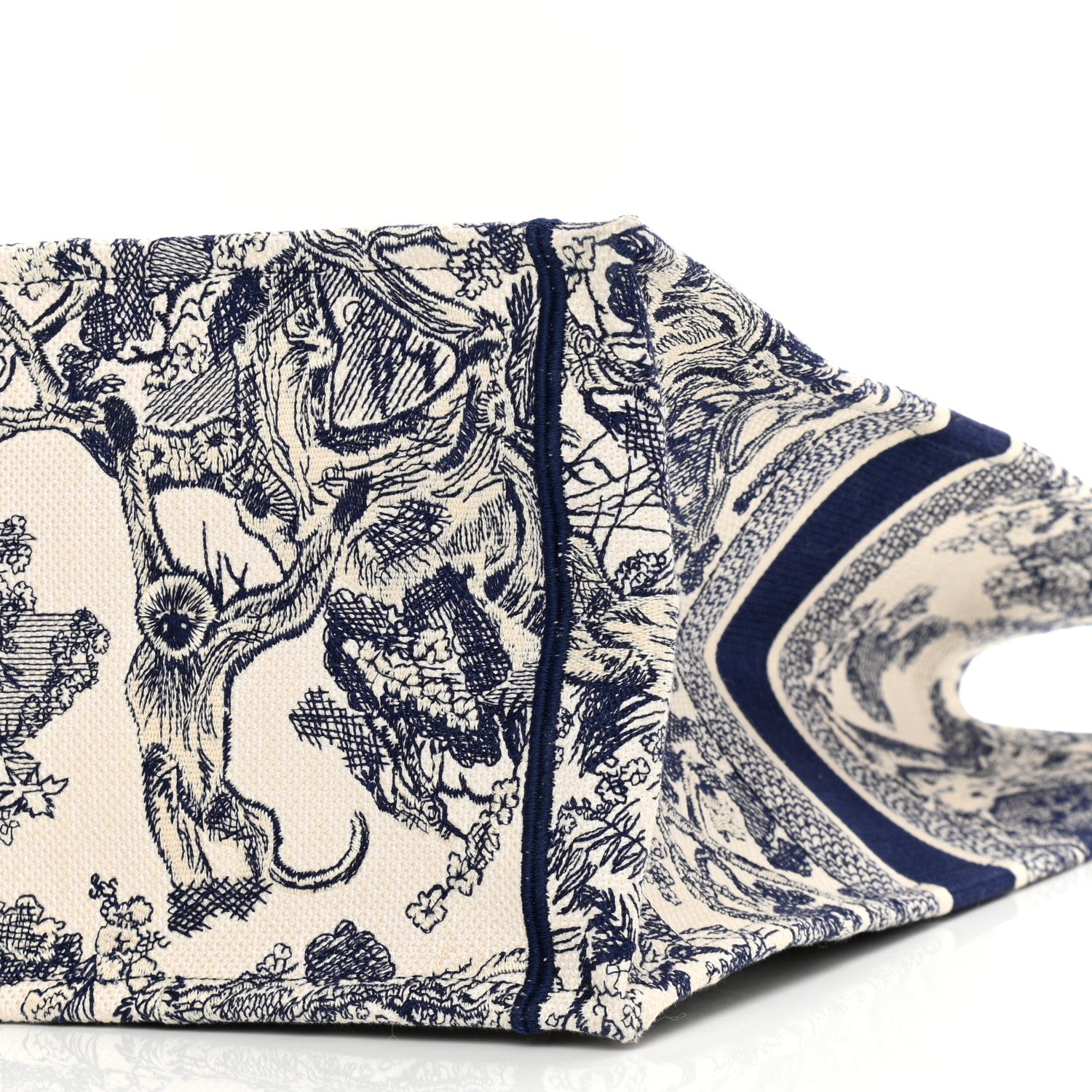 Christian Dior Canvas Embroidered Large Dioriviera Toile De Jouy Book Tote Blue 6 of 12