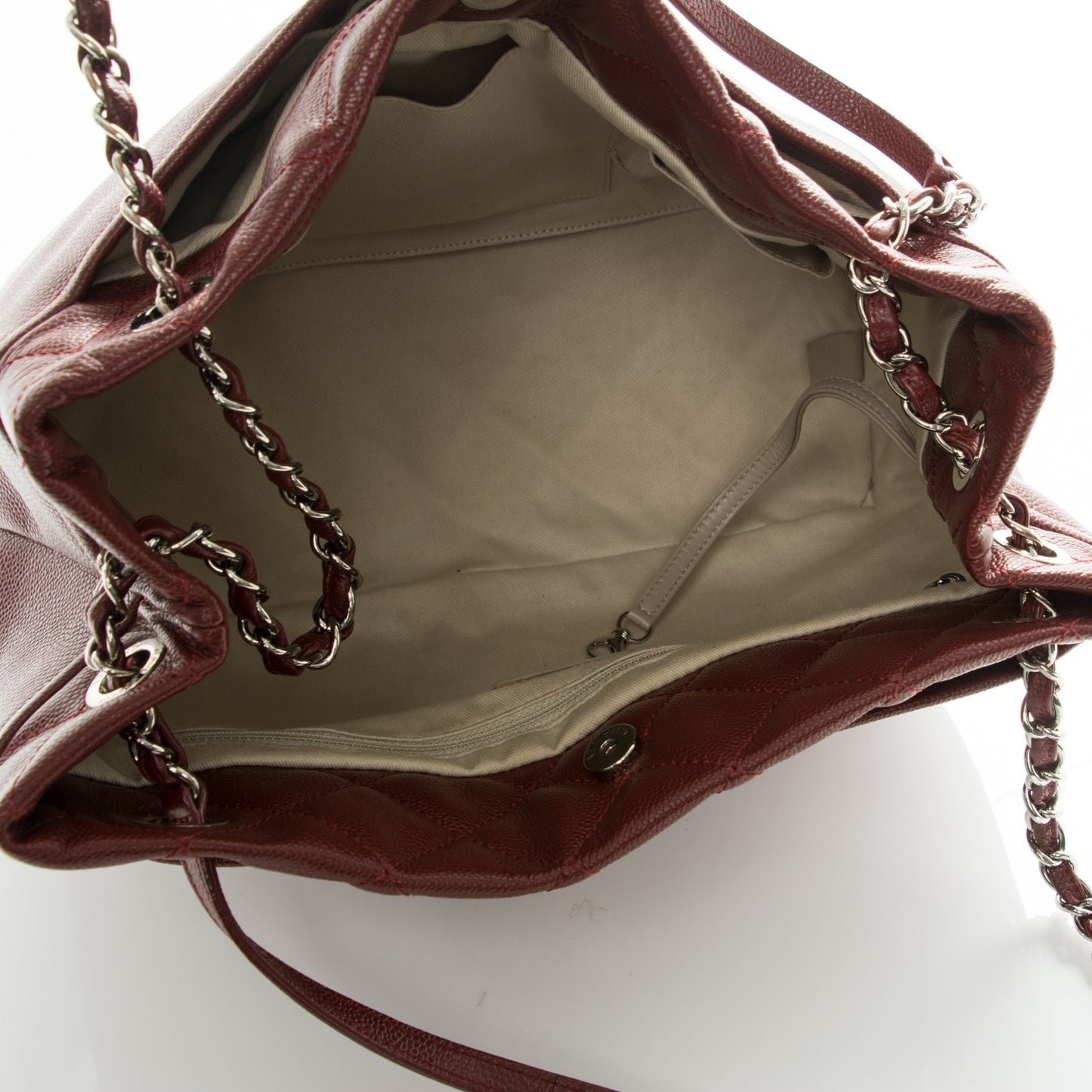 Caviar Timeless CC Soft Tote Dark Red