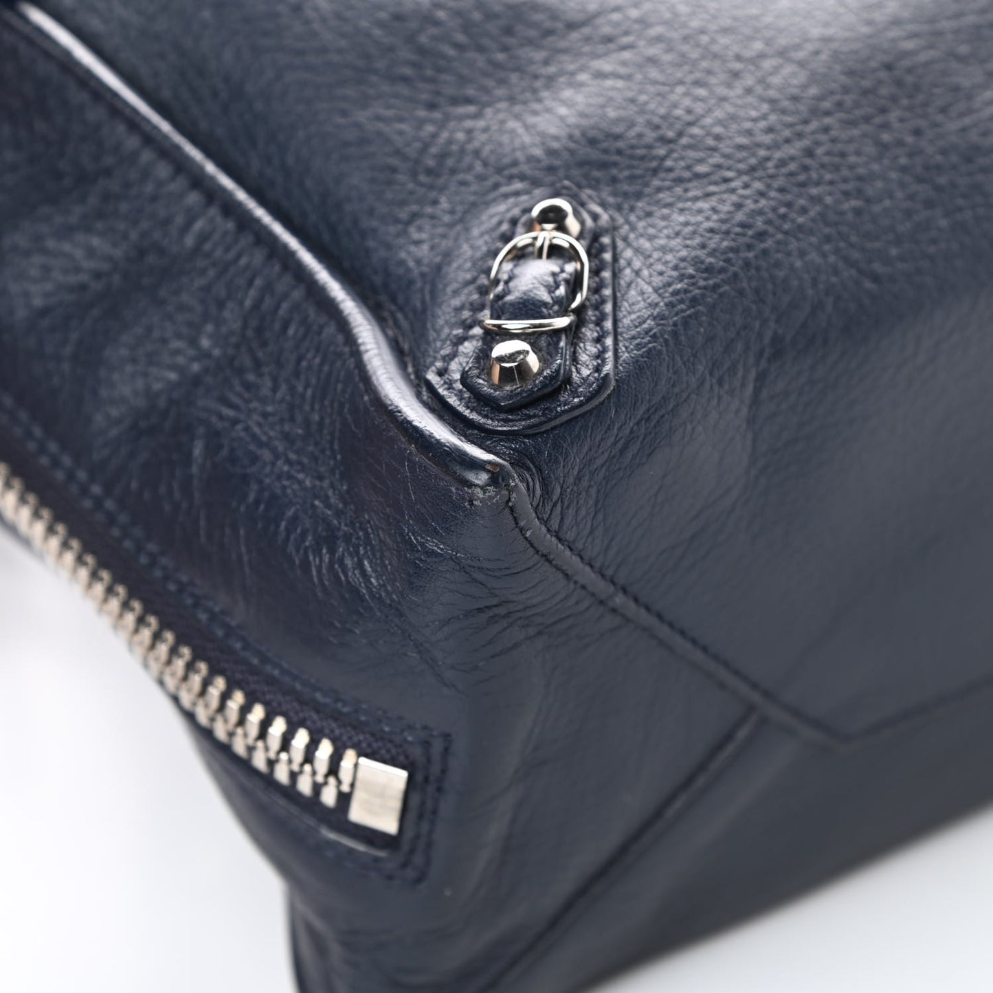 Veau Papier A6 Zip Around Tote Bleu Nuit