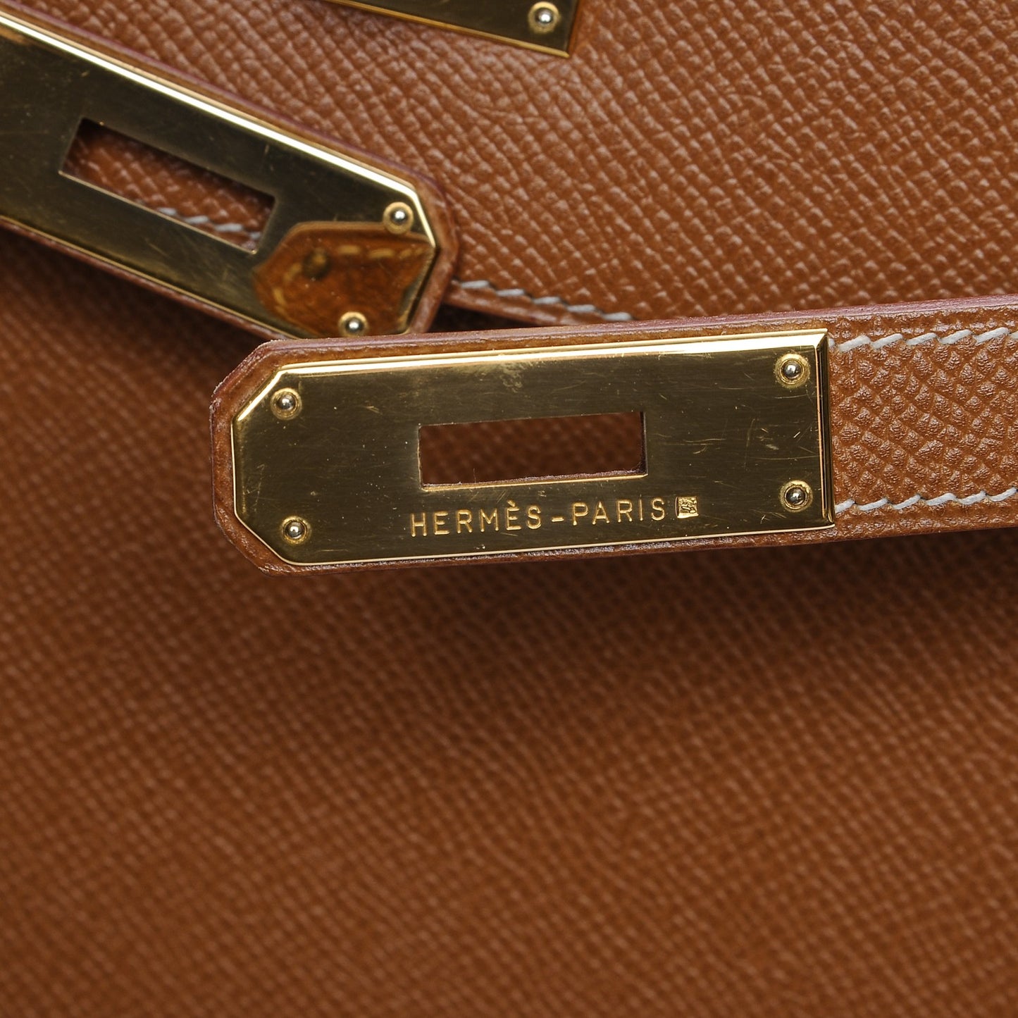 Courchevel Kelly Sellier 35 Gold