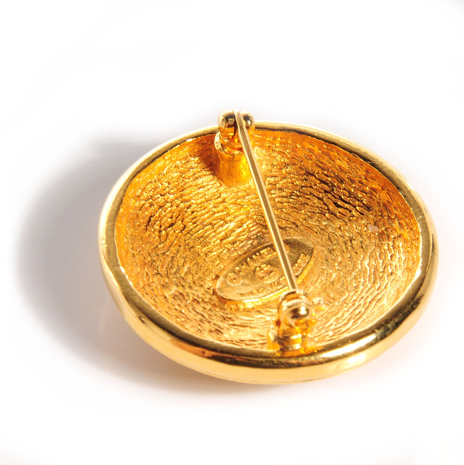 Chanel CC Sunburst Brooch Gold 4 of 5