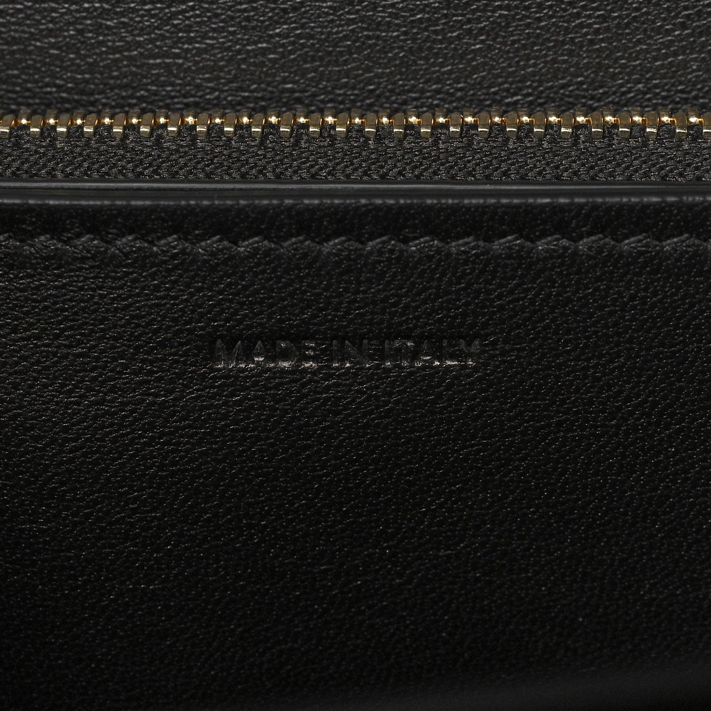 Box Calfskin Medium Classic Box Flap Bag Black