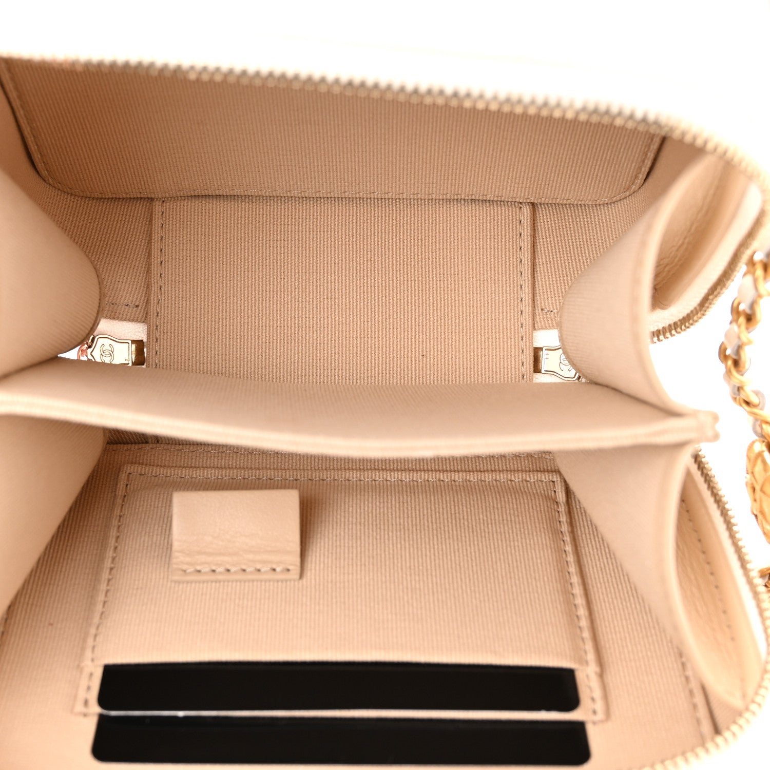 Chanel Caviar Quilted Twist Your Buttons Clutch With Chain White 5 of 14