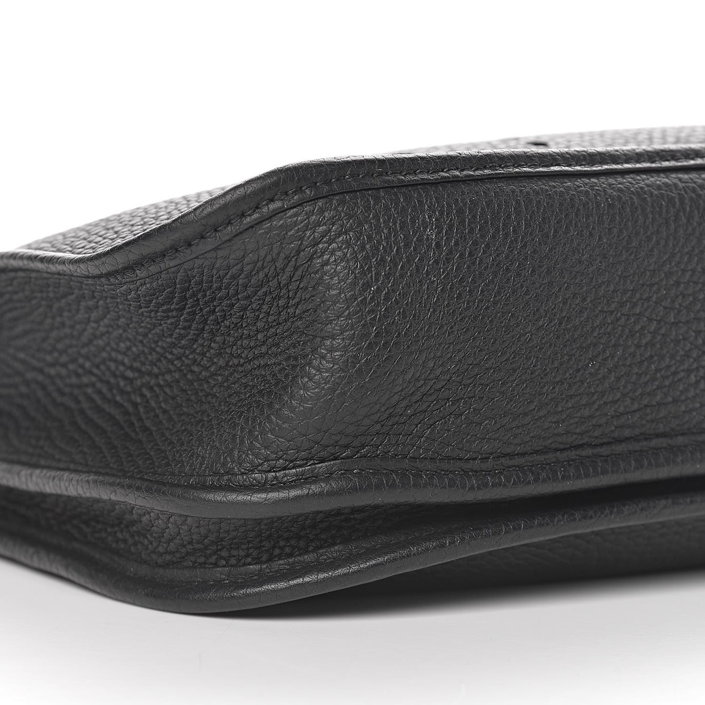 Taurillon Clemence Evelyne III PM Black