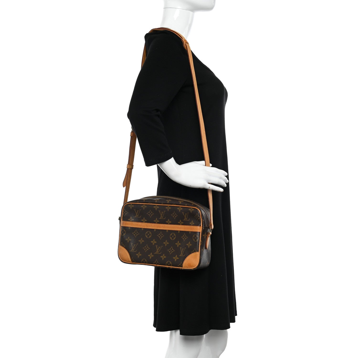 Louis Vuitton LOUIS VUITTON Monogram Trocadero 27 2 of 14