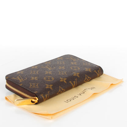 Louis Vuitton Monogram Zippy Wallet 4 of 8