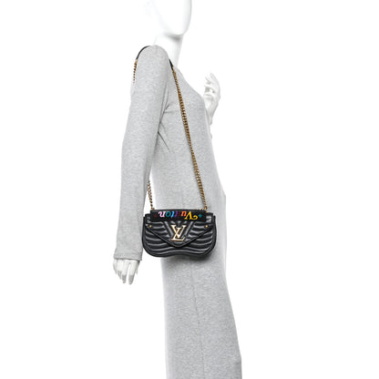 Louis Vuitton Calfskin New Wave Chain MM Black 2 of 9