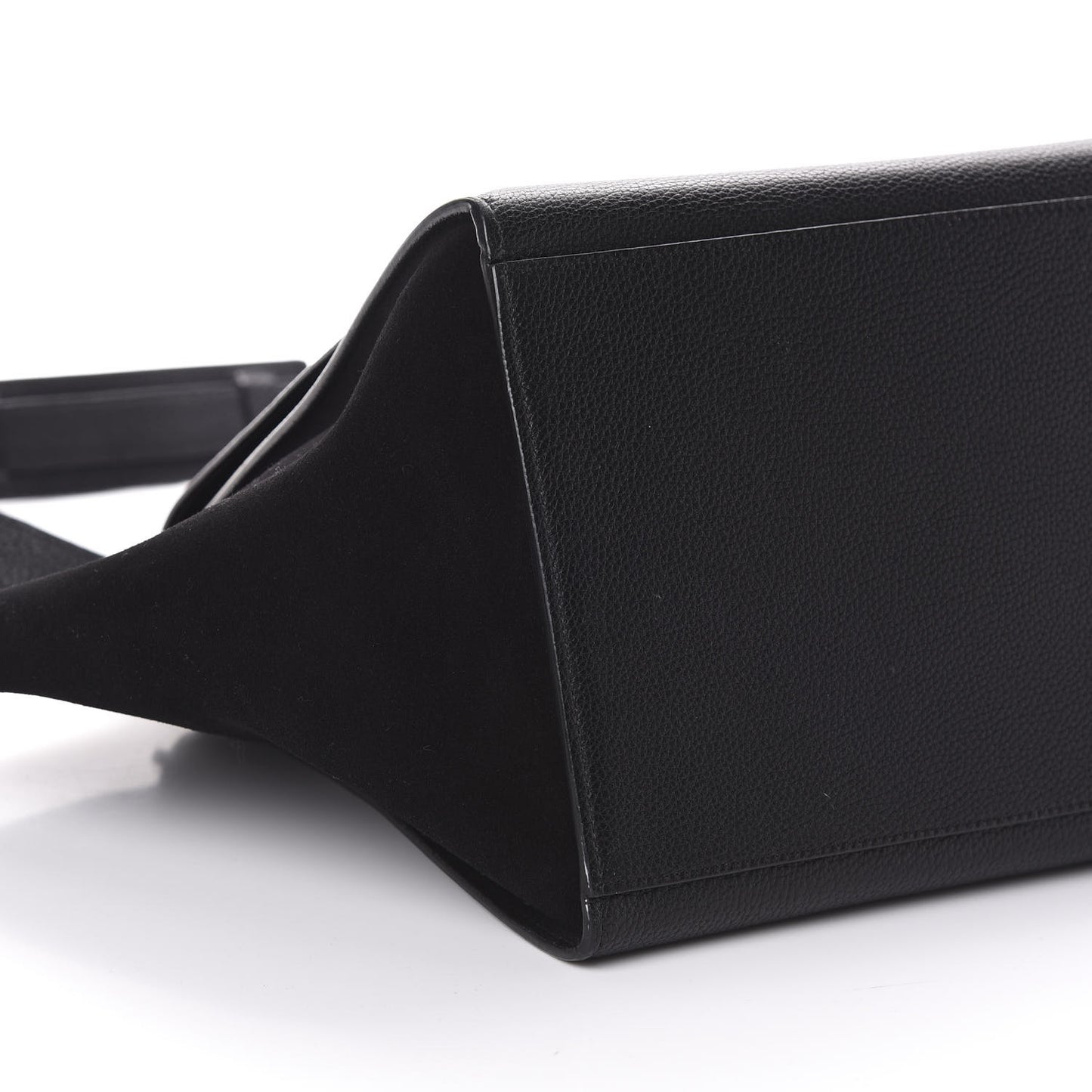 Drummed Calfskin Suede Medium Trapeze Black