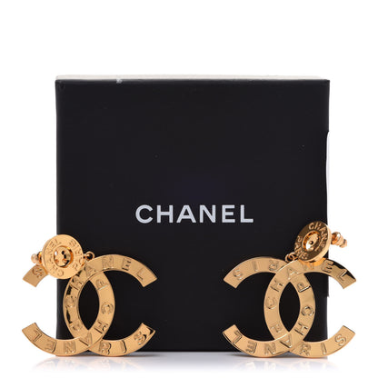Chanel Metal Large Paris Button Earrings Gold 5 of 5