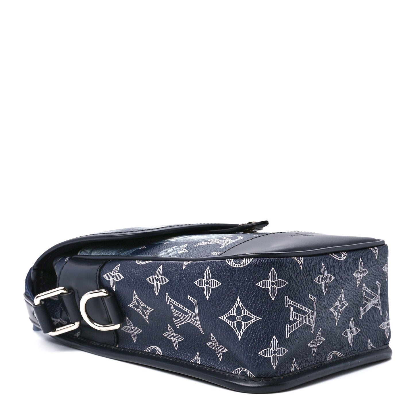 Savane Monogram Elephant Chapman Messenger BB Encre