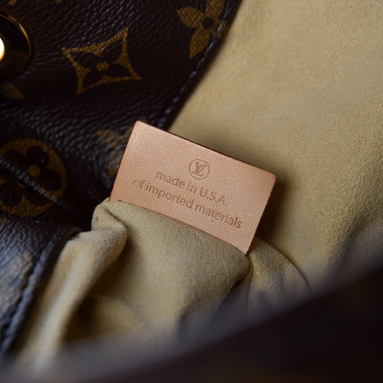 Louis Vuitton Monogram Artsy MM 7 of 11