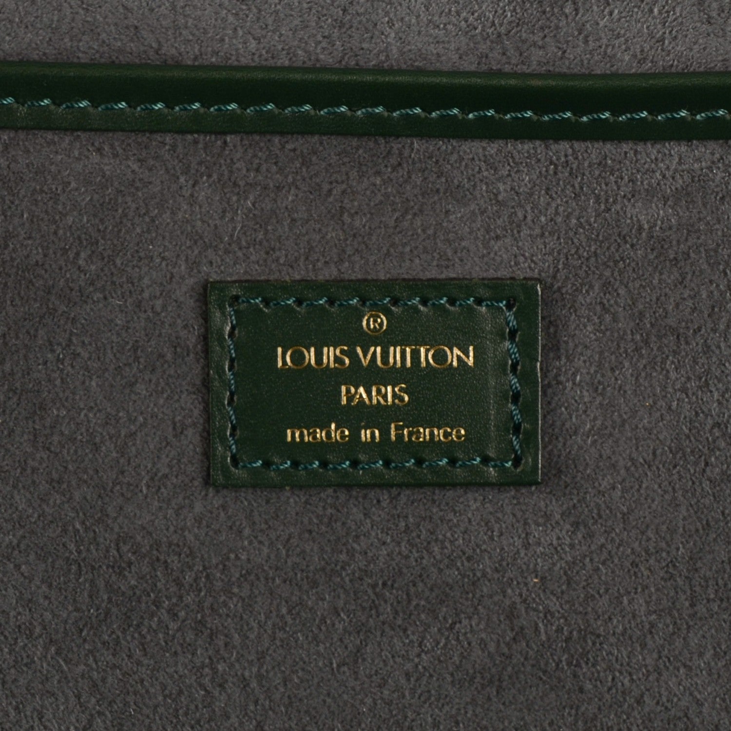 Louis Vuitton Taiga Helanga 1 Poche Epicea 9 of 12