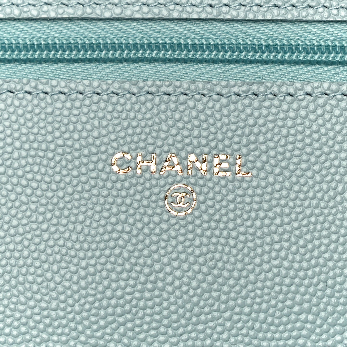 Caviar Quilted Wallet On Chain WOC Light Blue