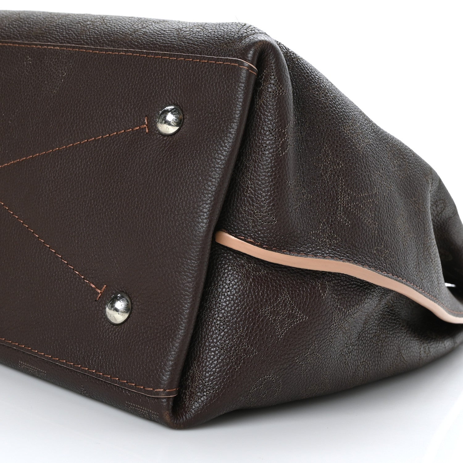 Louis Vuitton Mahina Carmel Hobo Chocolate 8 of 8