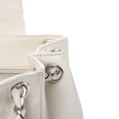 Chanel Calfskin Double Stitch Large Hamptons Flap Bag White 16 of 20