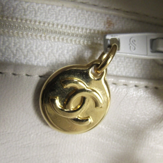 Chanel Lambskin Quilted Flap White 13 of 14
