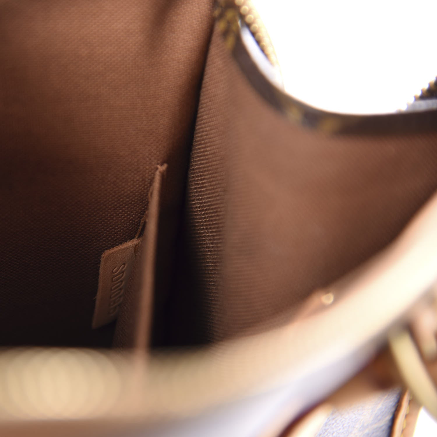 Louis Vuitton Monogram Popincourt Haut 9 of 11