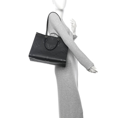 Louis Vuitton Empreinte Monogram Giant Onthego MM Black 2 of 11