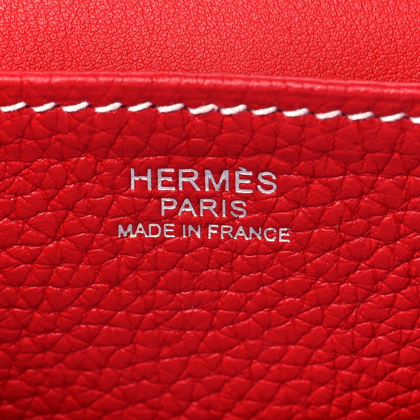Taurillon Clemence Verso Halzan 31 GM Rouge Casaque Vermillion