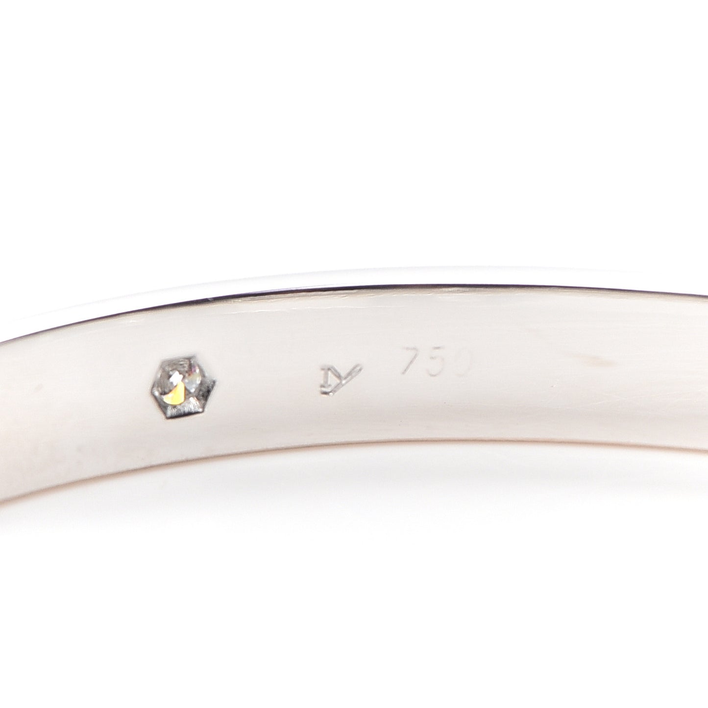 18K White Gold 6 Diamond LOVE Bracelet 17