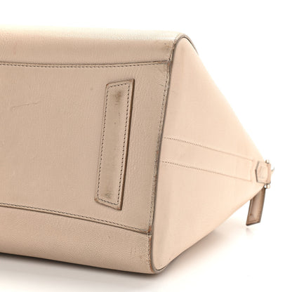 Givenchy Sugar Goatskin Medium Antigona Nude 10 of 18