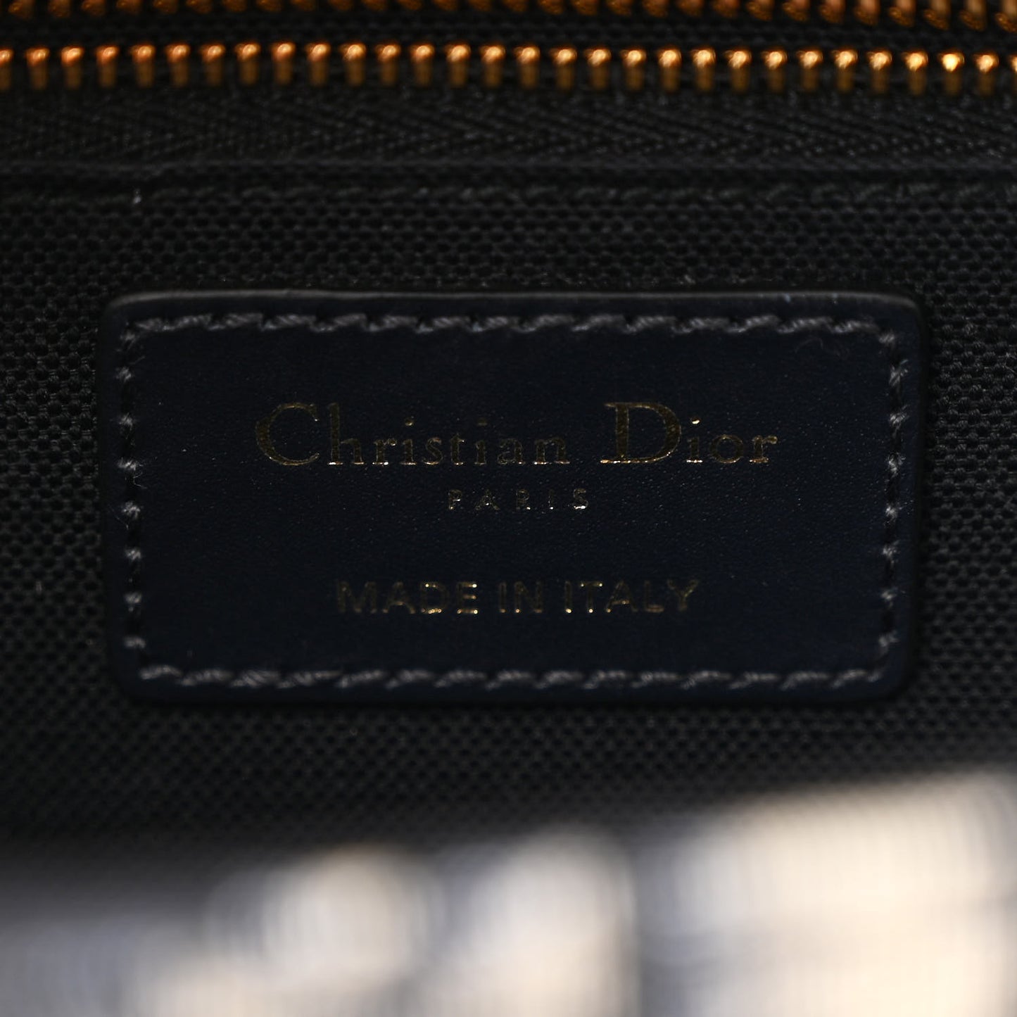 Oblique 30 Montaigne Flap Bag Blue