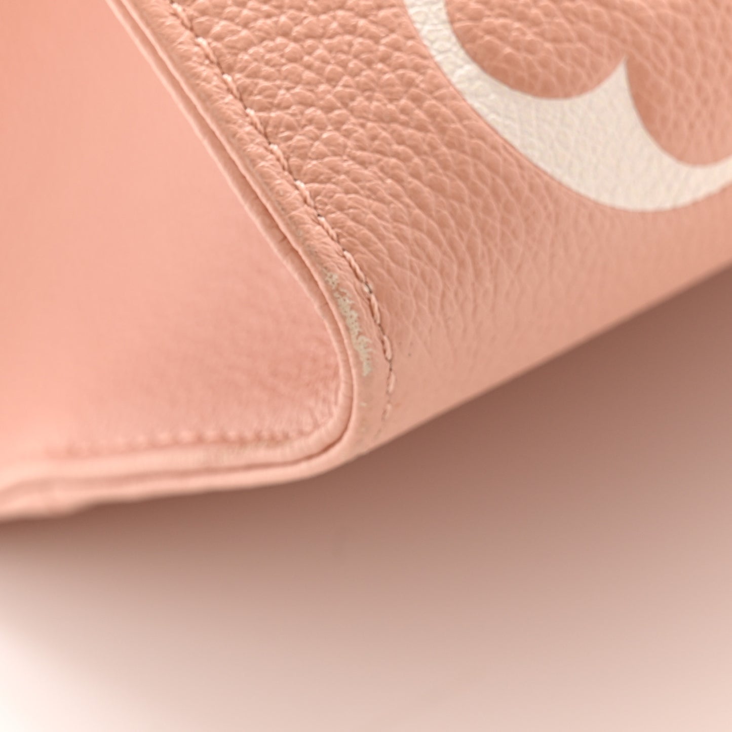 Empreinte Monogram Giant Onthego MM Rose Trianon Creme