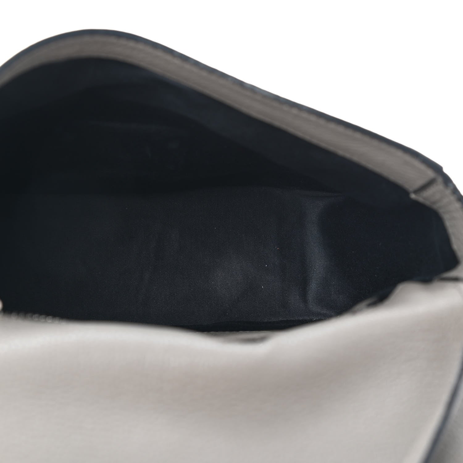 Miu Miu Vitello Phenix Shoulder Bag Argilla 4 of 5