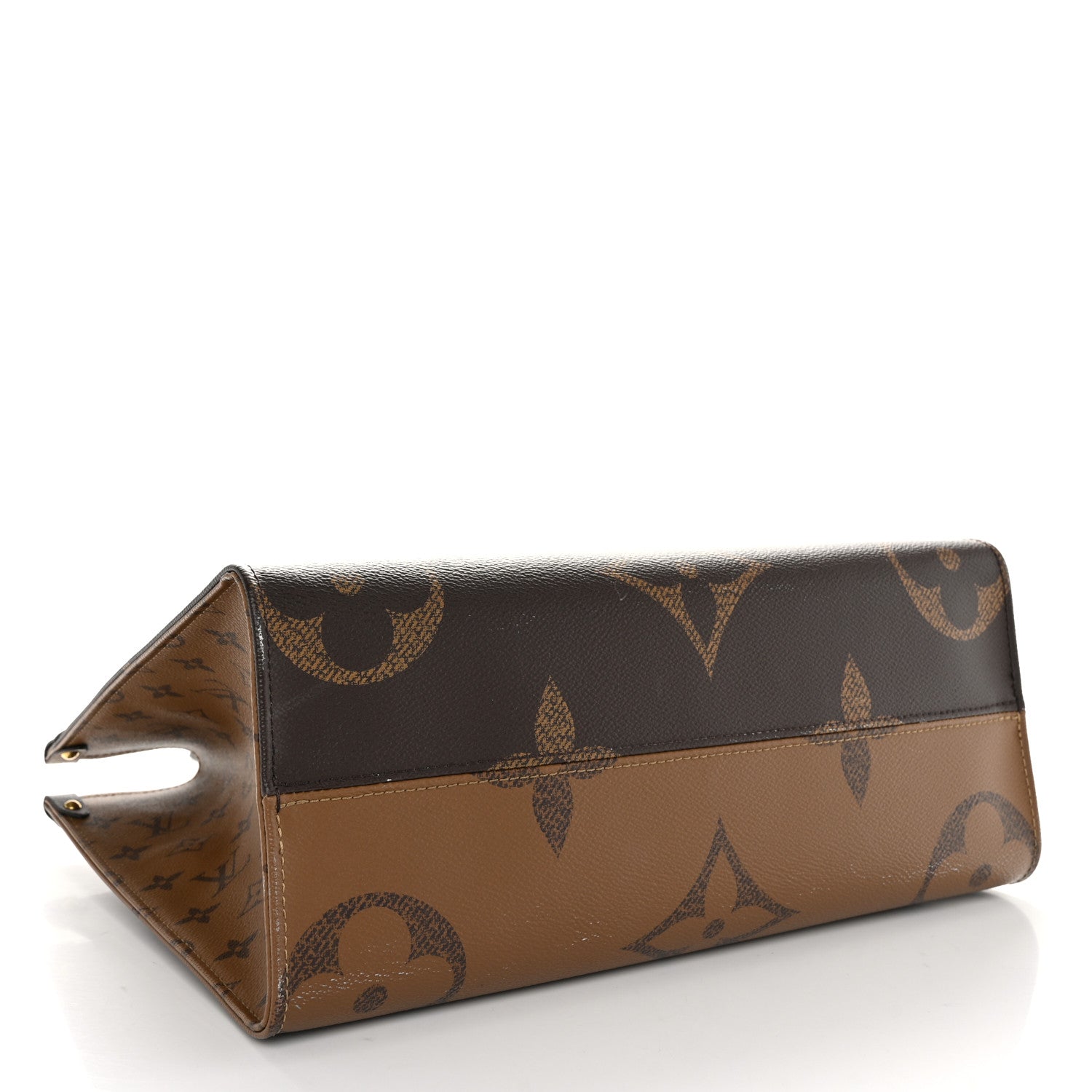 Louis Vuitton Reverse Monogram Giant Onthego MM 4 of 11