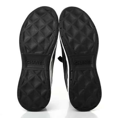 Chanel Velvet Calfskin Mixed Fibers CC Sneakers 39 Black 5 of 7