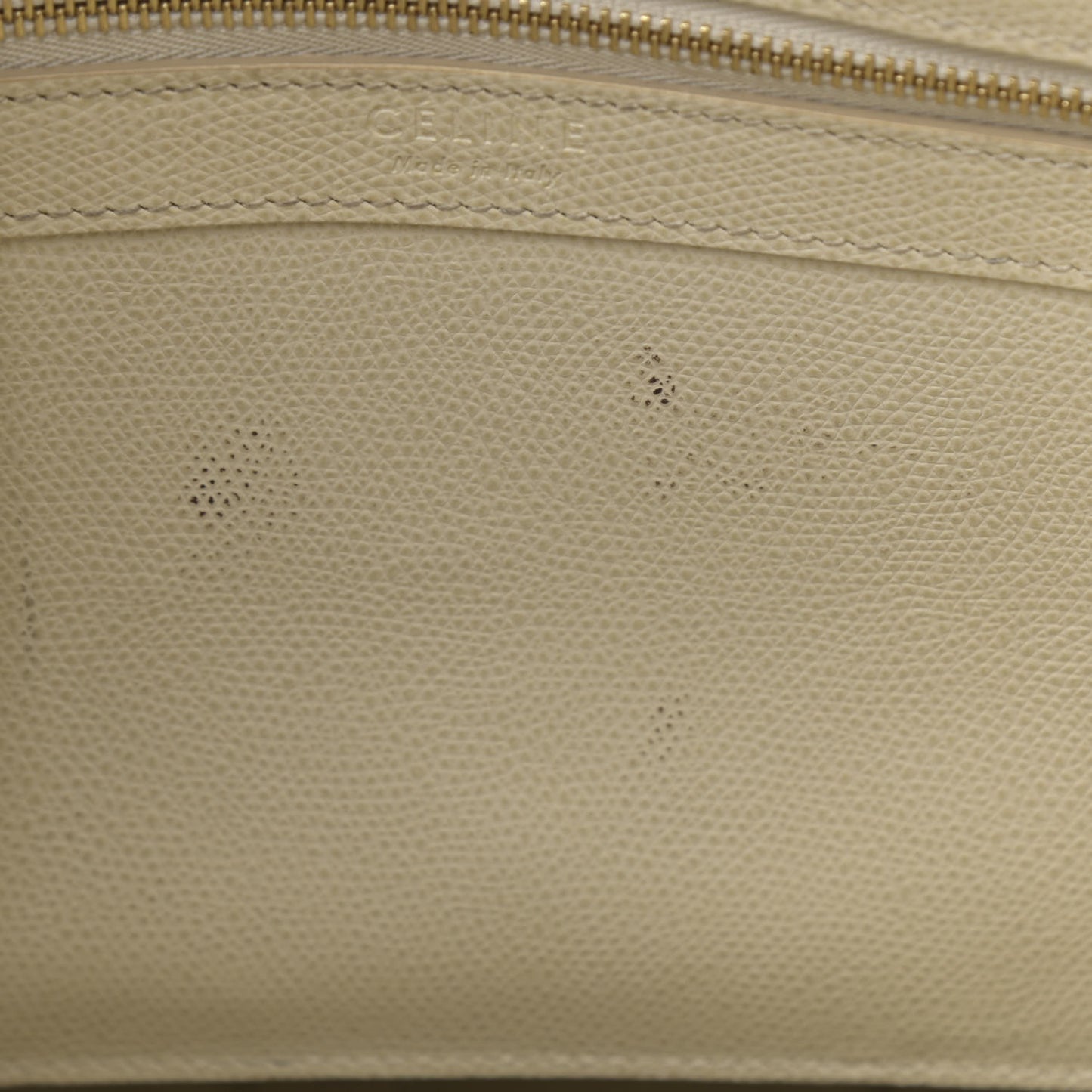 Grained Calfskin Small Vertical Cabas Cream