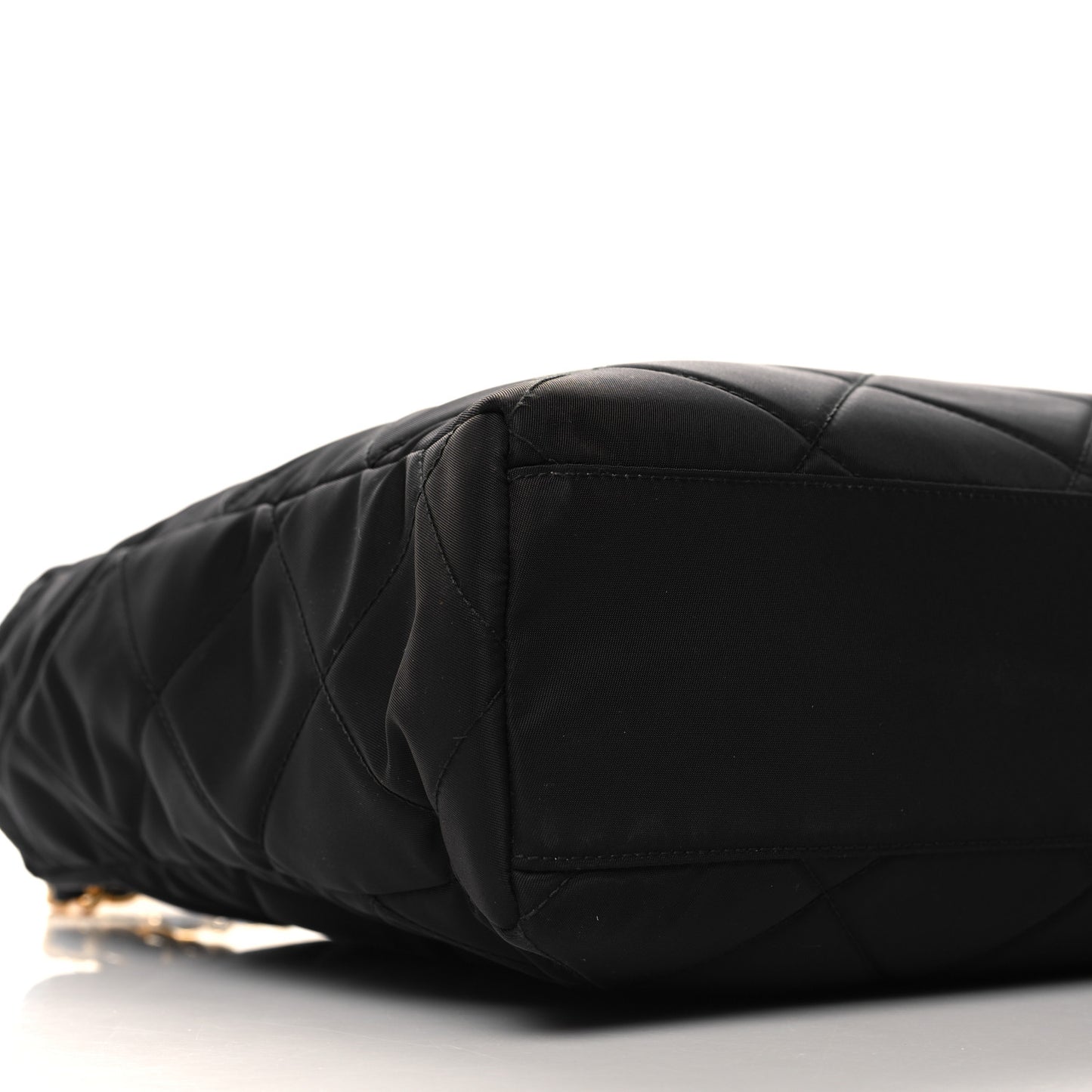 Re-Nylon Impunturato Saffiano Triangle Stitched Re-Edition 1995 Chaine Large Shoulder Bag Black