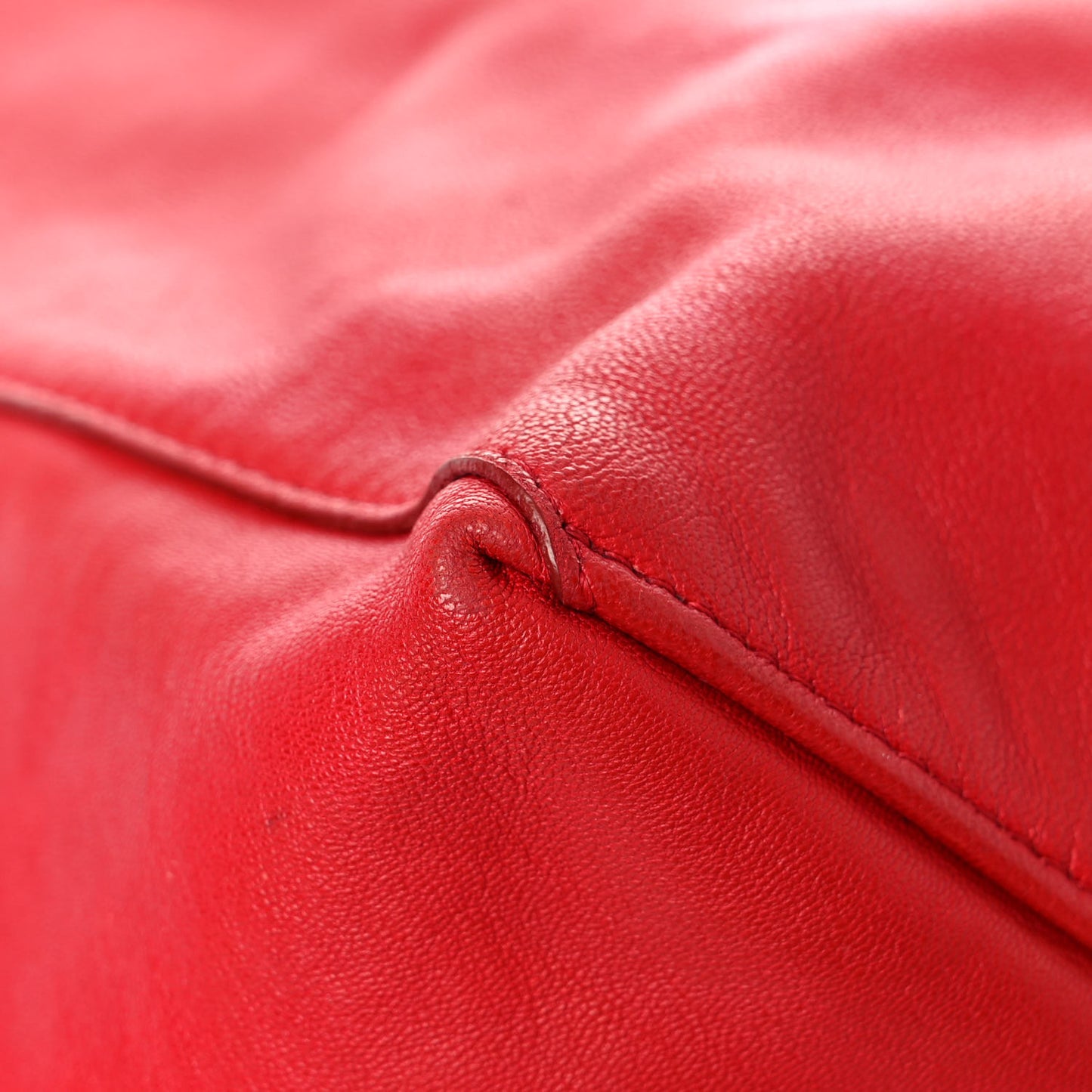 Lambskin Horizontal Cabas Magenta