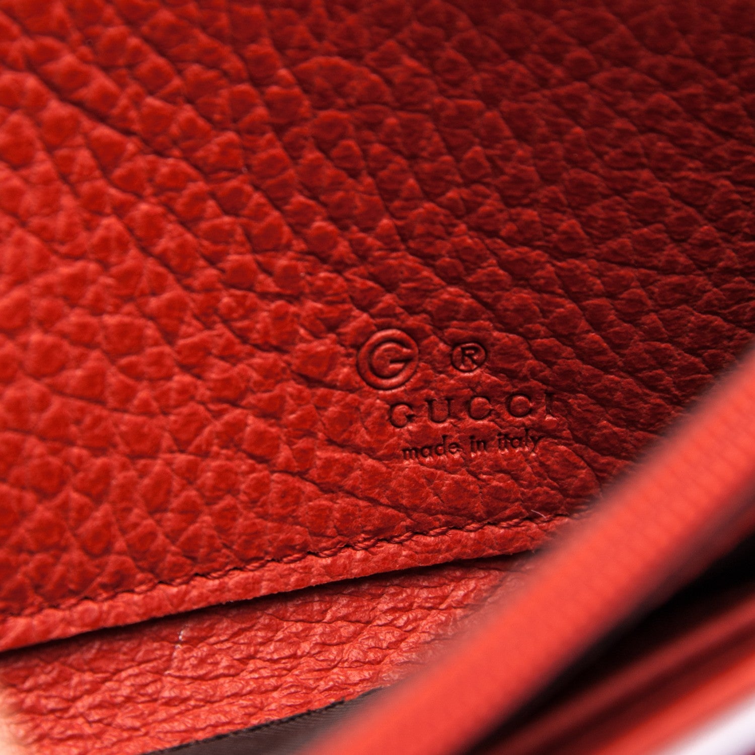 Gucci Pebbled Calfskin Donna Long Wallet Red 6 of 7