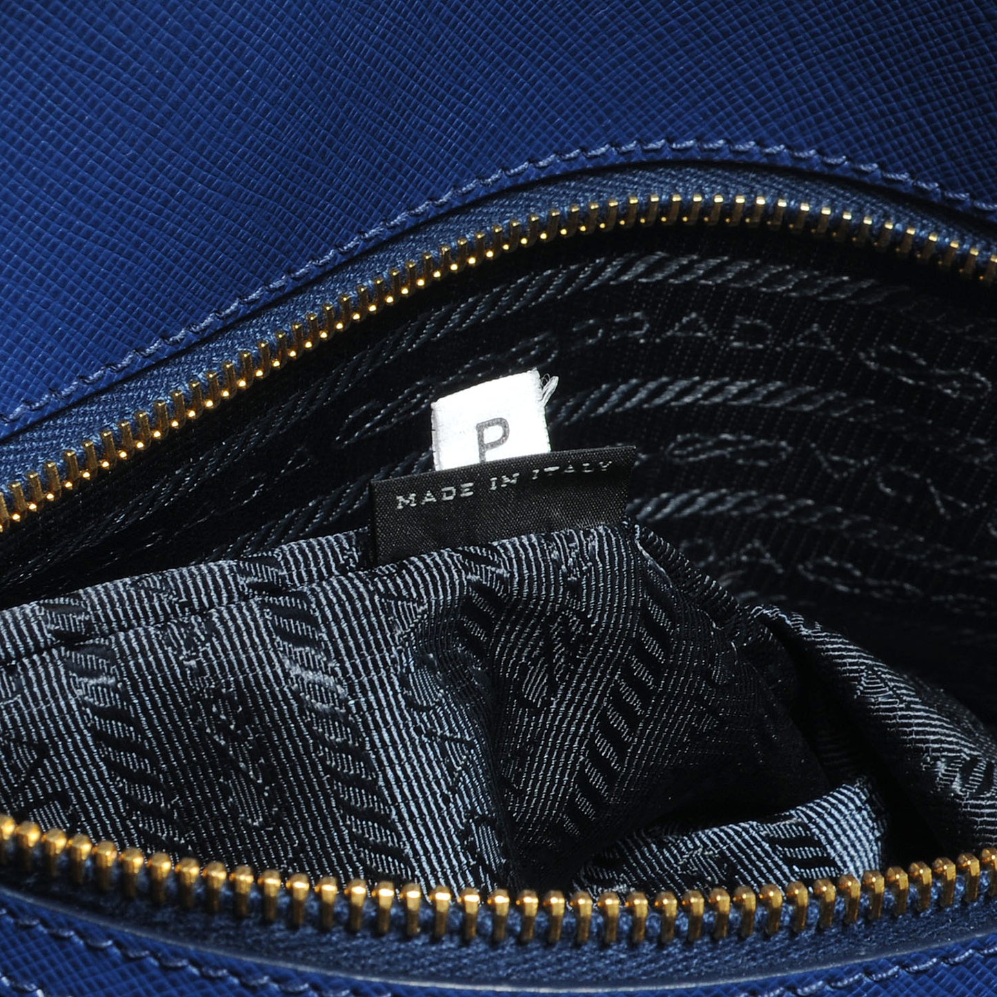 Saffiano Lux Large Double Zip Tote Bluette