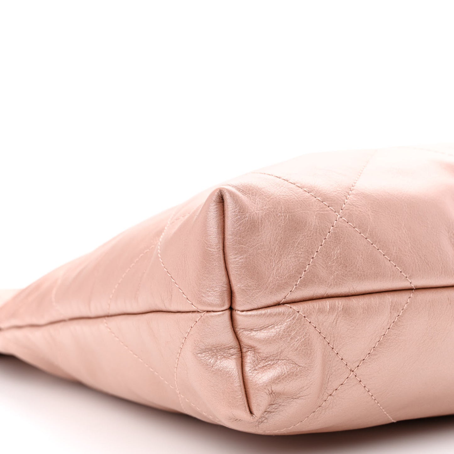 Metallic Calfskin Quilted Small Chanel 22 Pink