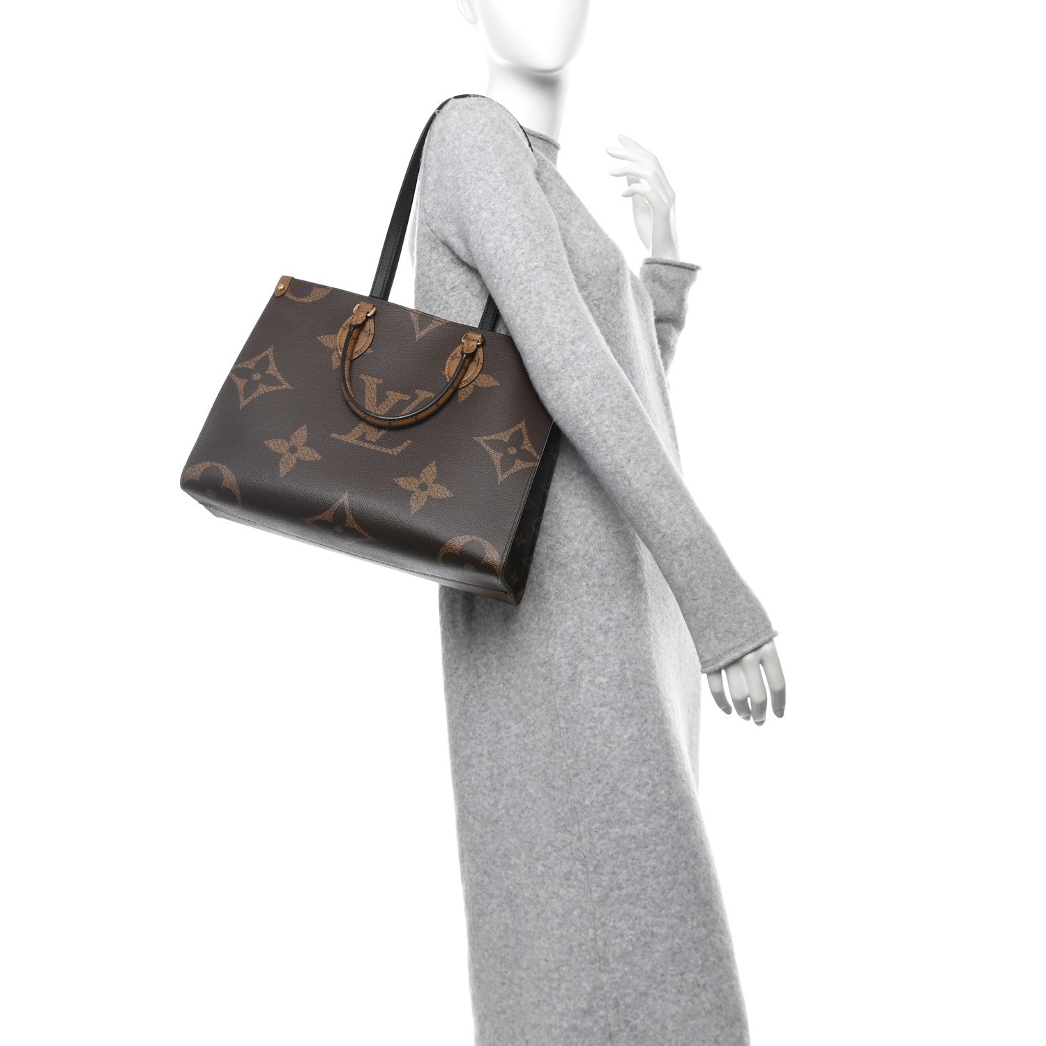 Louis Vuitton Reverse Monogram Giant Onthego MM 2 of 10