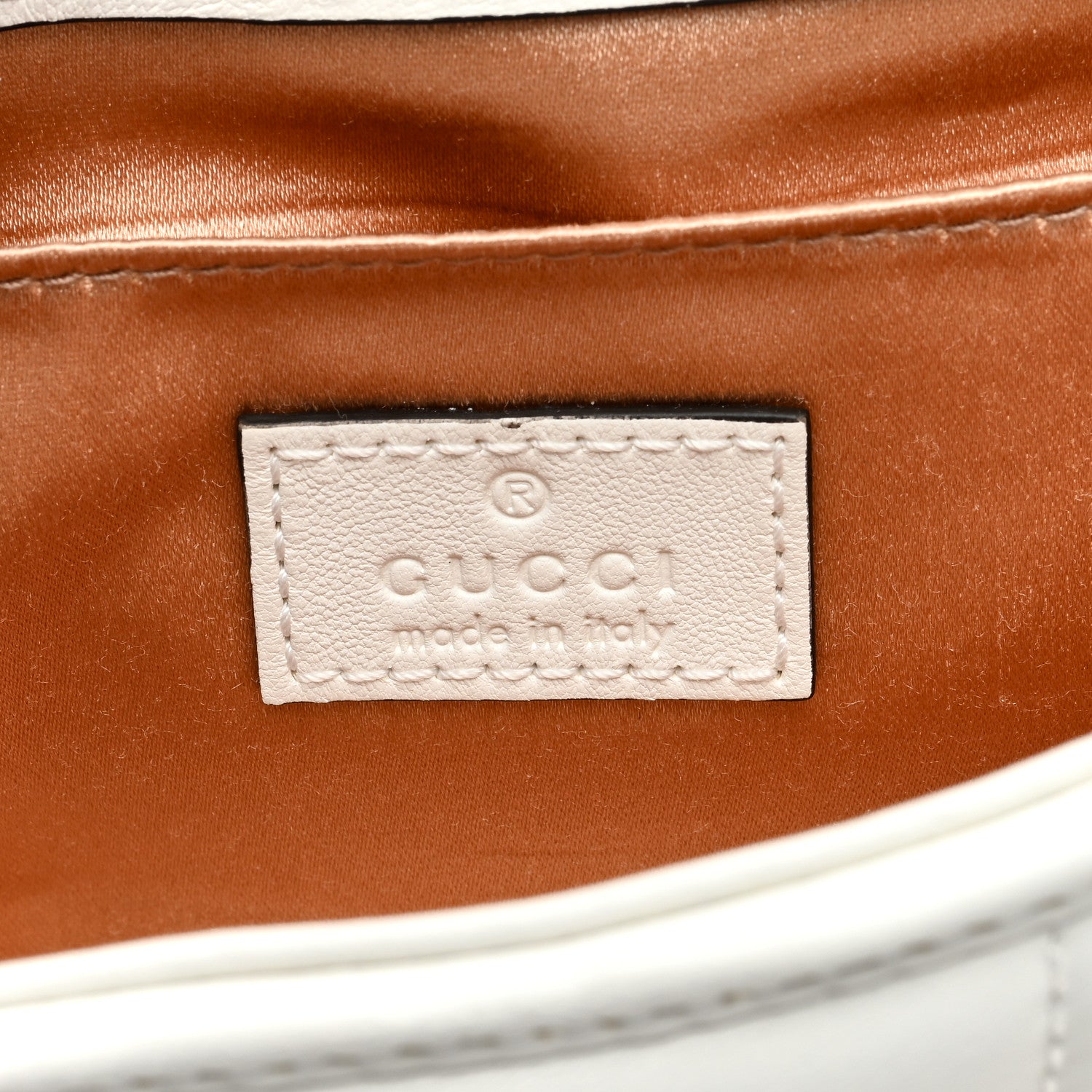 Gucci Nappa Vertical Matelasse Medium Maxi Horsebit Chain Shoulder Bag Mystic White 6 of 9